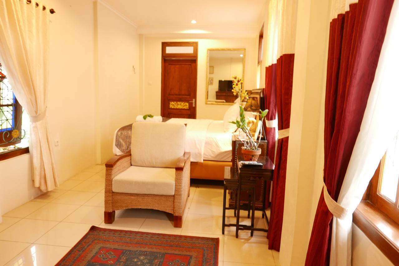 Ciwulan 36 Guest House 반둥 외부 사진